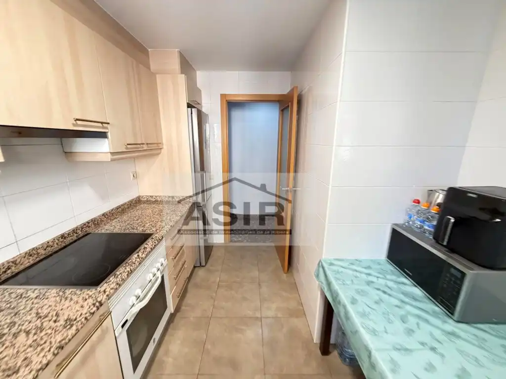 Cuina de Pis en venda en Alzira amb Aire condicionat i Terrassa