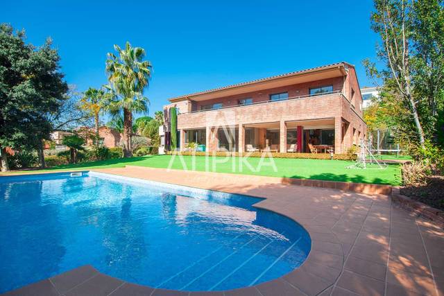 Casa-chalet en Venta en Teià