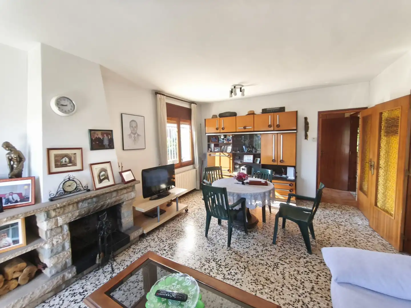 Sala d'estar de Casa o xalet en venda en Lliçà d'Amunt amb Calefacció, Jardí privat i Terrassa