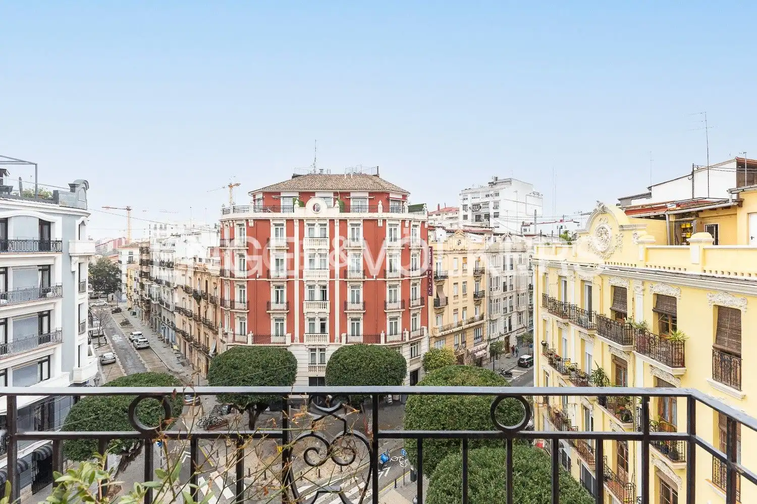 Exterior view of Flat for sale in Valencia  with Air Conditioner, Heating and Parquet flooring
