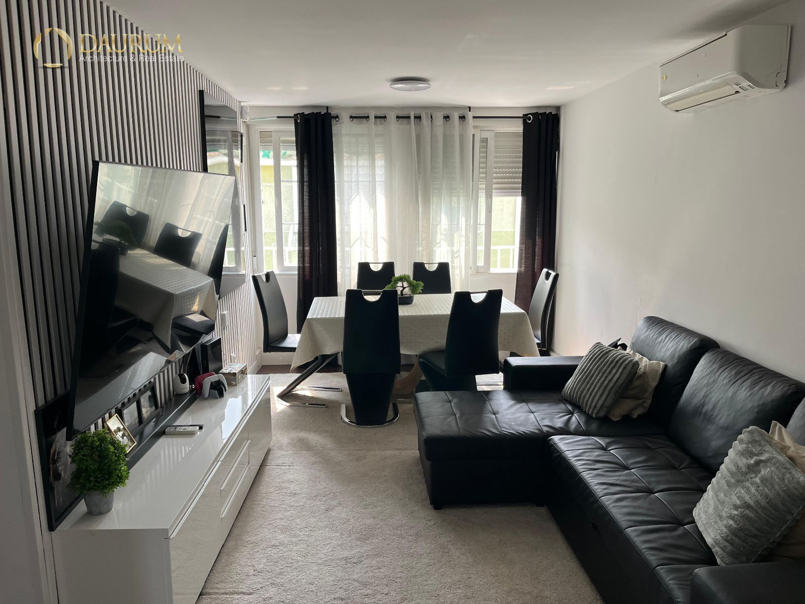 Sala d'estar de Pis en venda en  Madrid Capital amb Aire condicionat, Calefacció i Terrassa