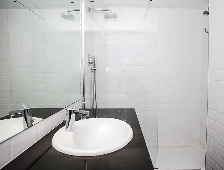 Baño de Piso de alquiler en Sant Cugat del Vallès con Calefacción, Terraza y Trastero
