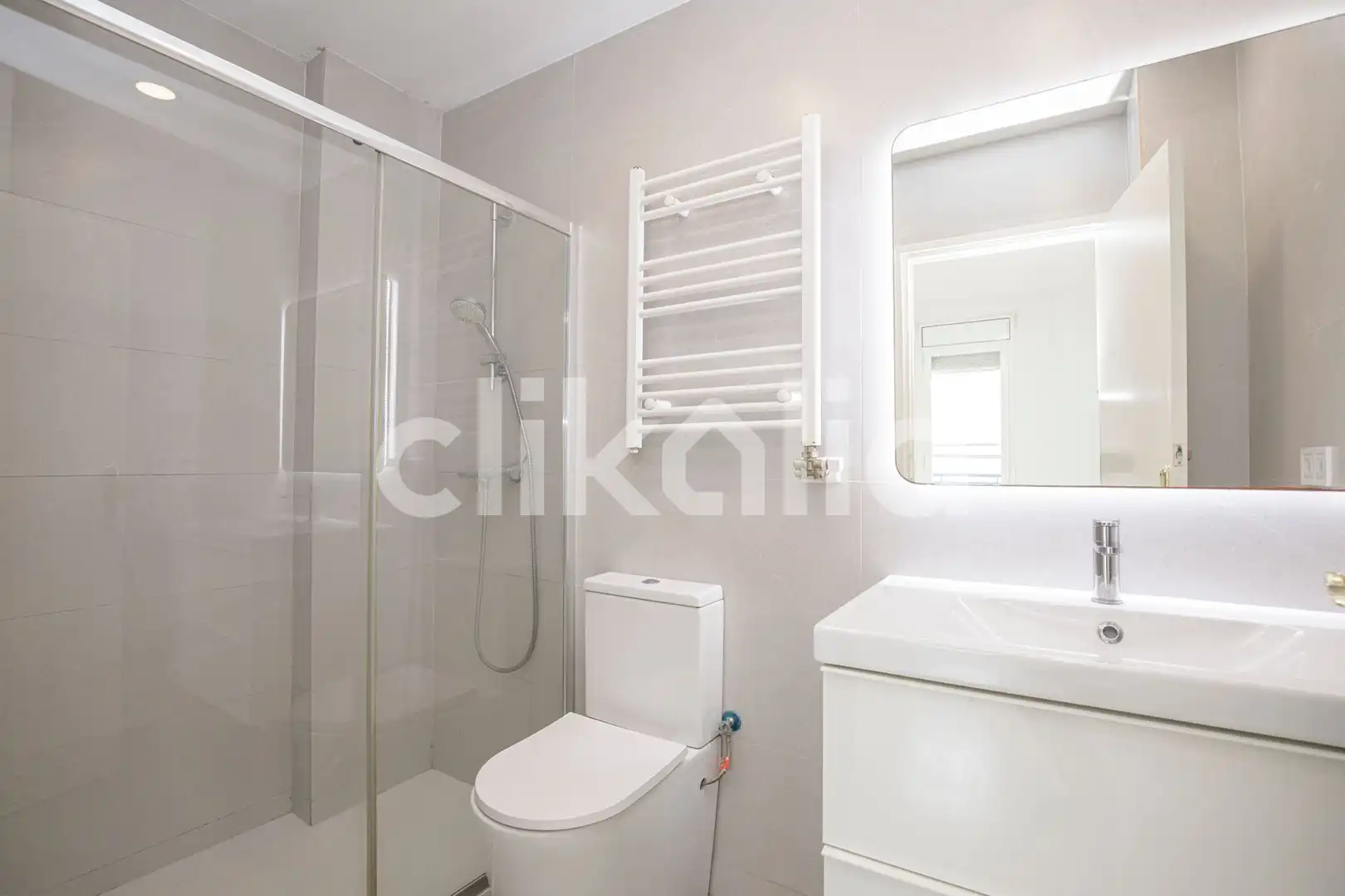 Flat for sale in La Marina del Port