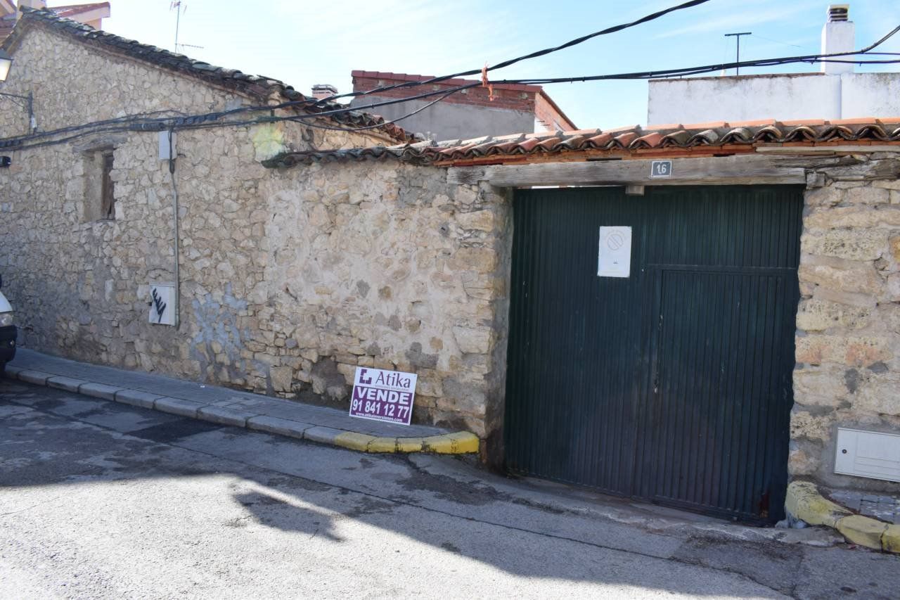 Außenansicht von Country house zum verkauf in El Molar (Madrid)