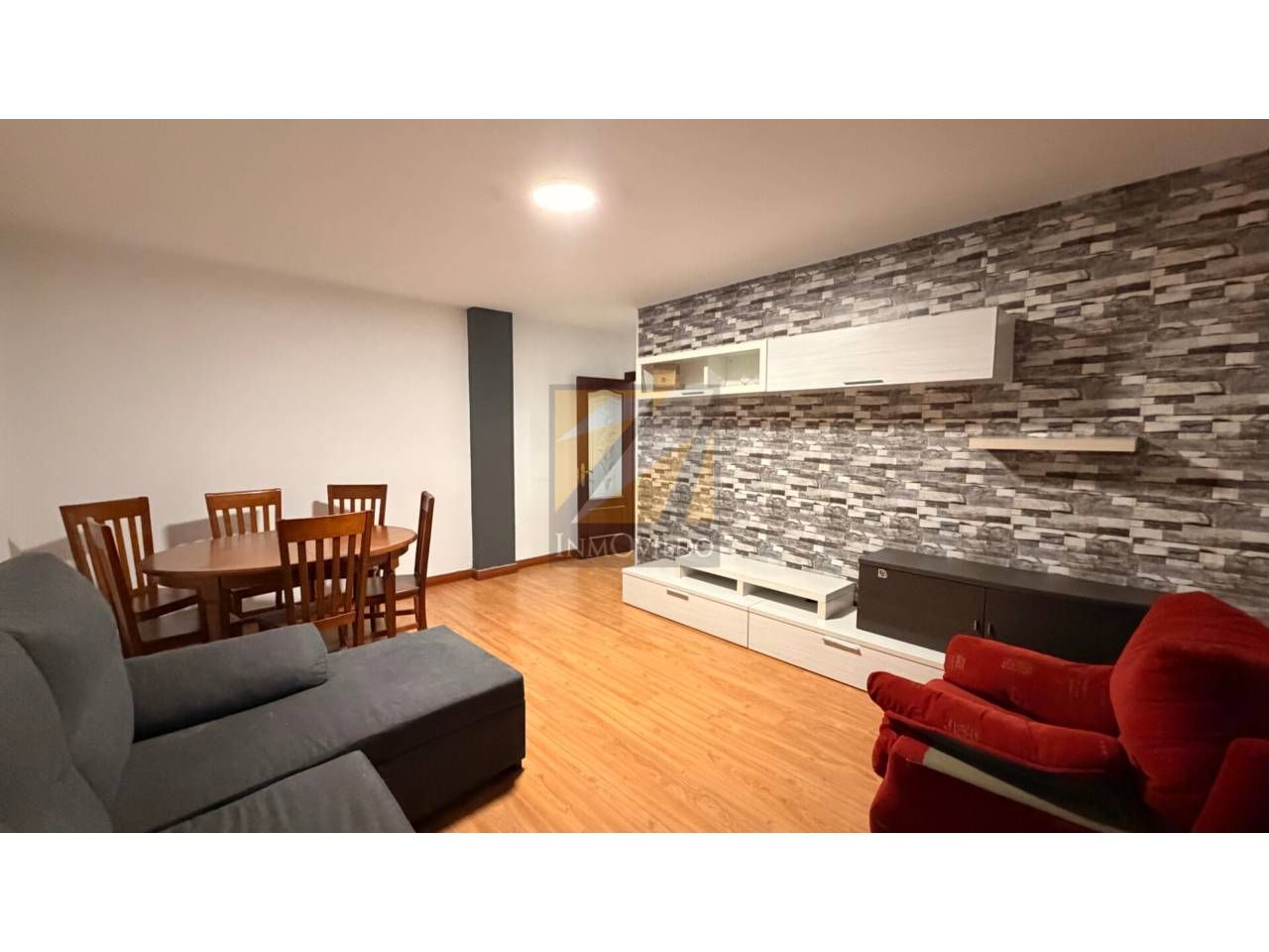 Sala de estar de Piso en venta en Oviedo  con Calefacción, Terraza y Trastero