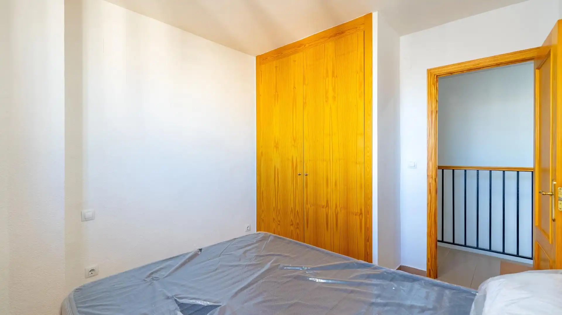 Bedroom of Attic for rent in Villajoyosa / La Vila Joiosa  with Air Conditioner, Heating and Private garden