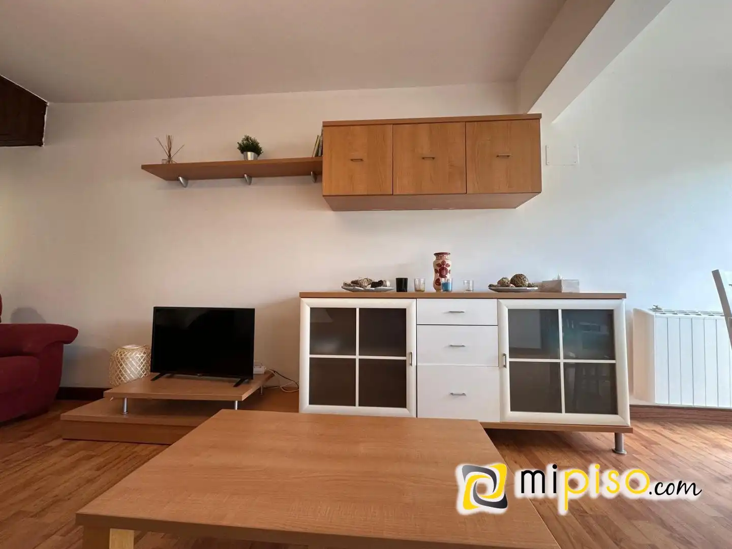 Sala d'estar de Pis de lloguer en Laredo amb Terrassa i Moblat