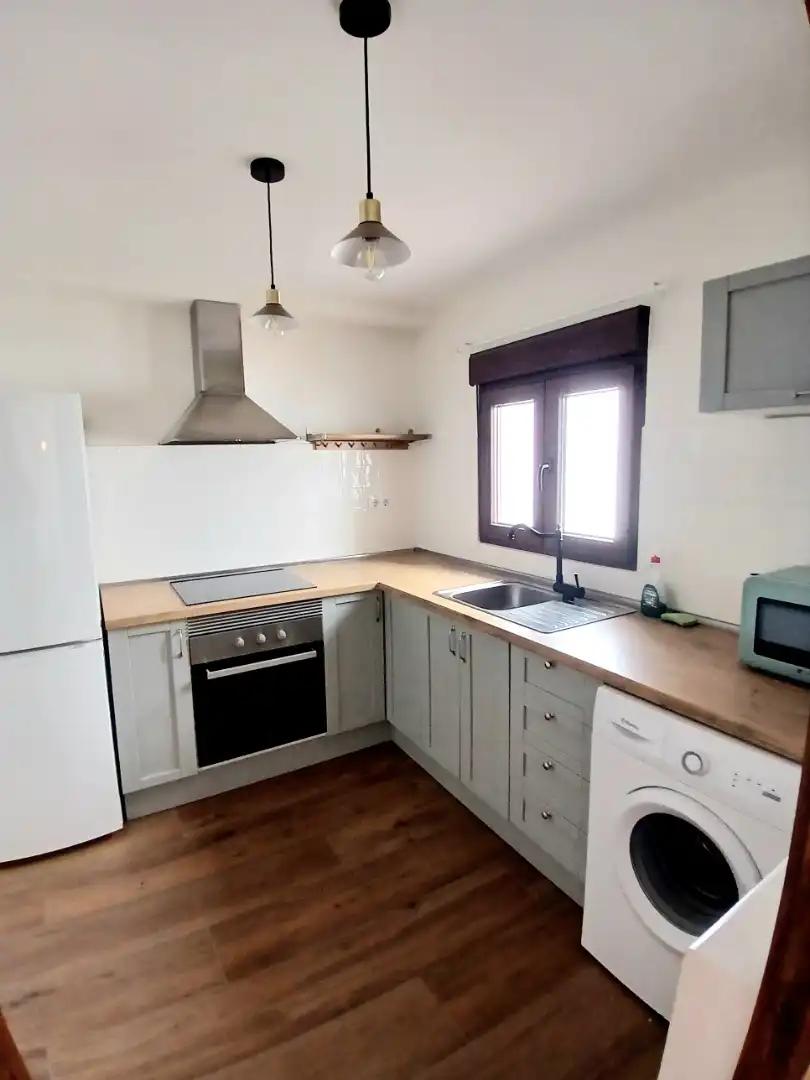 Kitchen of Houses for sale in San Martín de Valdeiglesias  with Heating, Terrace and Storage room