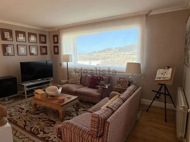Villa avec balcon à vendre à Barrio el Mazo 15A