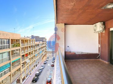 Apartament amb ascensor en venda a Calle Vicente Blasco Ibáñez 72