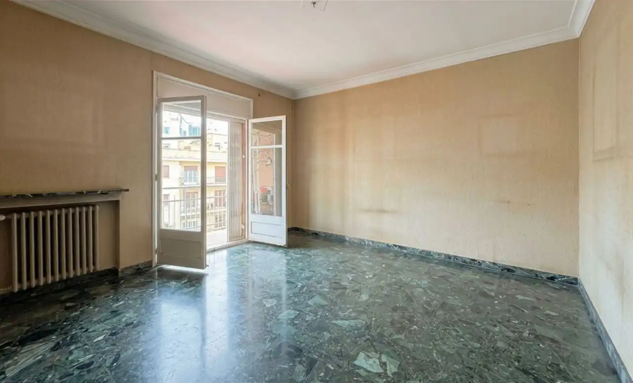 Wohnzimmer von Wohnung zum Verkauf in Barcelona mit Terrasse und Balkon