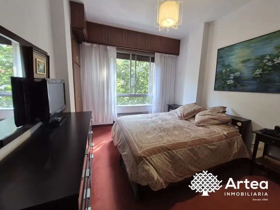 Bedroom of Flat for sale in Bilbao   with Heating