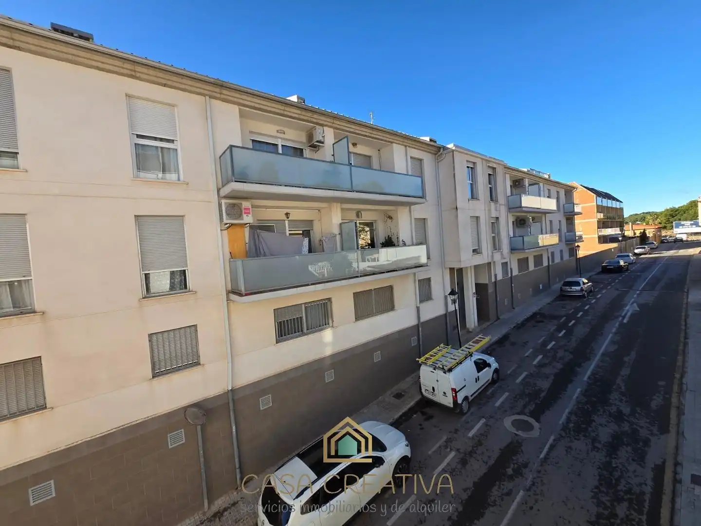 Außenansicht von Wohnungen zum Verkauf in Náquera mit Klimaanlage, Terrasse und Balkon