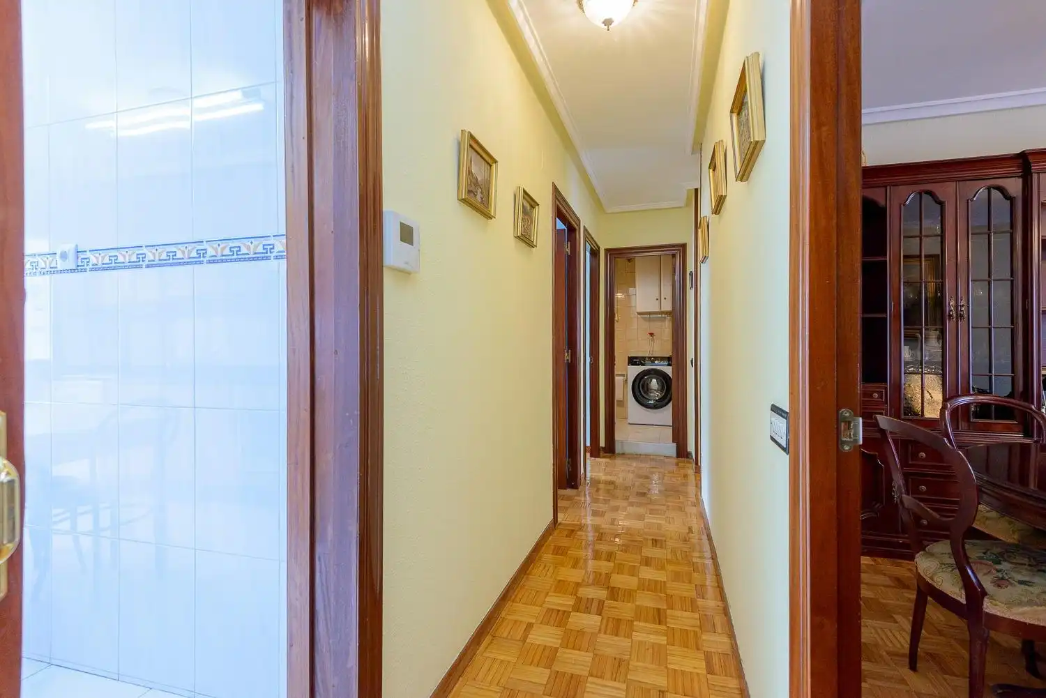 Piso en venta en Oviedo  con Calefacción, Amueblado y Balcón