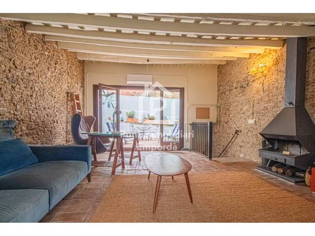 Casa-chalet en Venta en Calle Comtes d´Empúries en Castelló d'Empúries