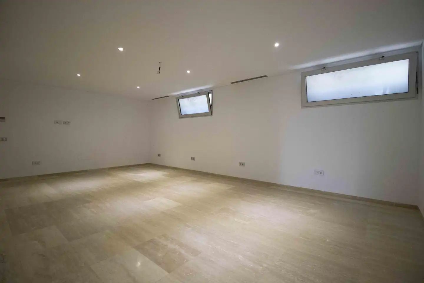 Wohnung zum Verkauf in Santa Cruz de Tenerife mit Privatgarten und Terrasse