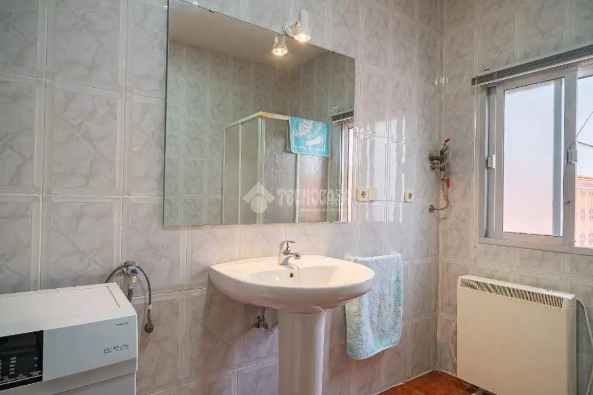 Casa aparellada en venda a Sabiote, imagen 14
