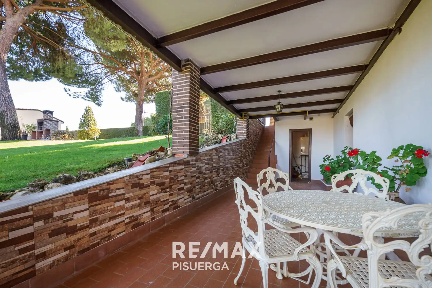 Jardí de Casa o xalet en venda en Tudela de Duero amb Calefacció, Jardí privat i Terrassa