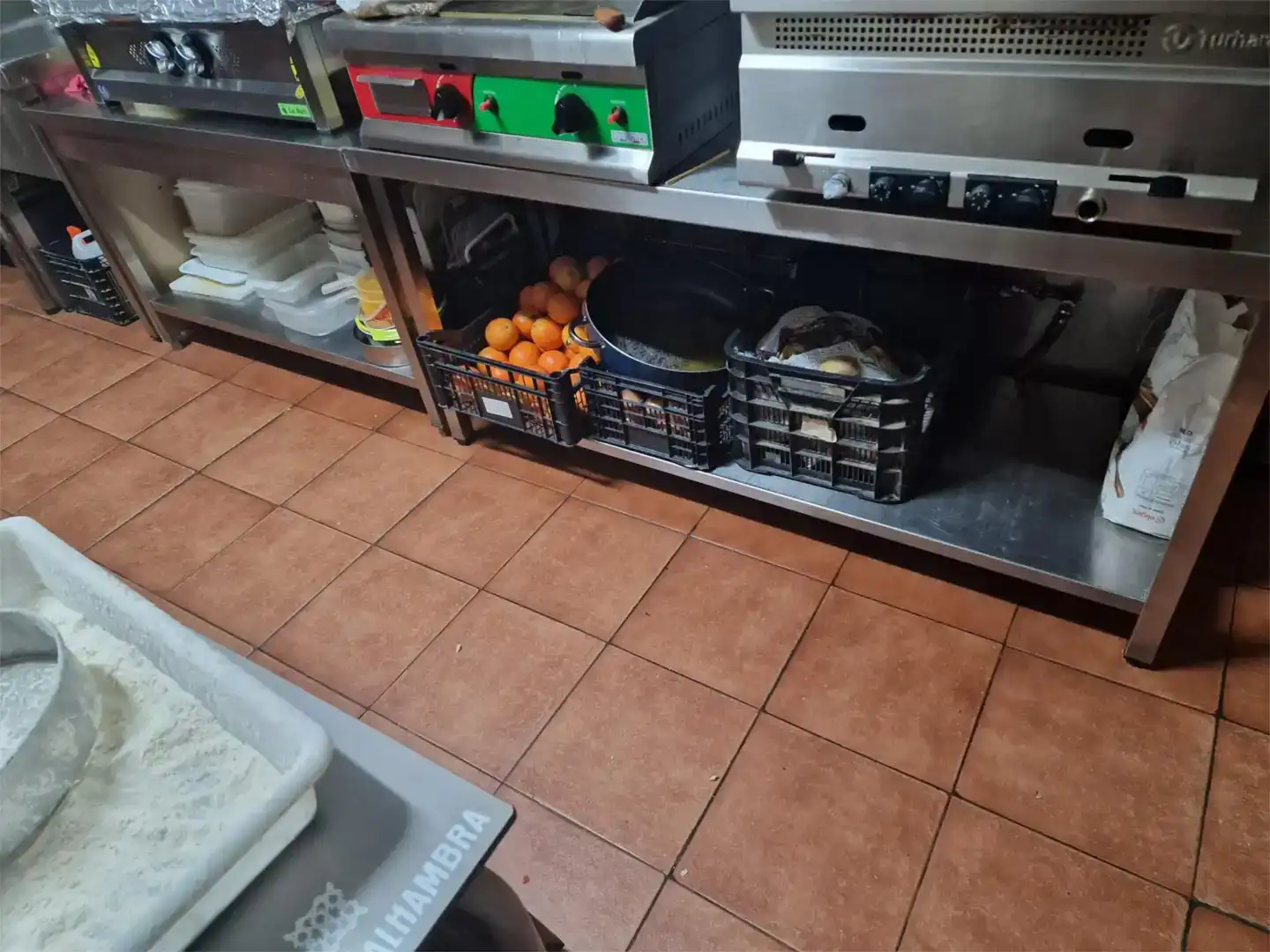 Kitchen of Commercial properties for rent in Armilla  with Air Conditioner