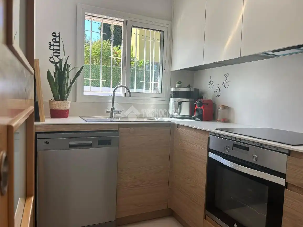 Casa amb terrassa en venda a Sant Vicenç Dels Horts, imagen 10