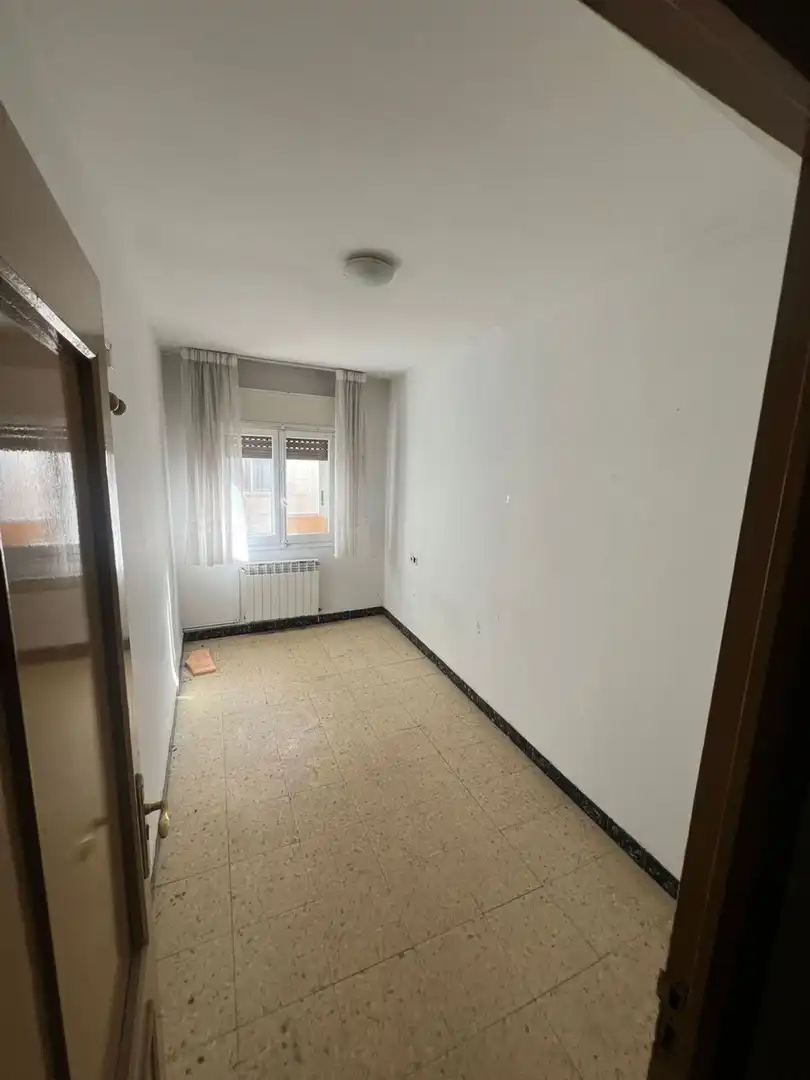 Bedroom of Buildings for sale in Briviesca