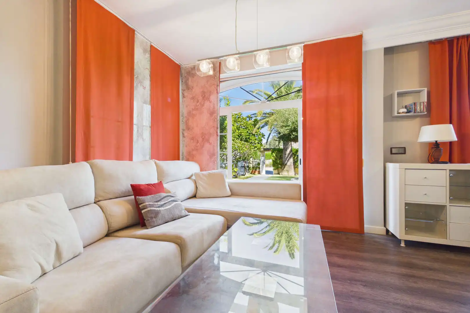 Casa aparellada amb terrassa en venda a Muro, imagen 7