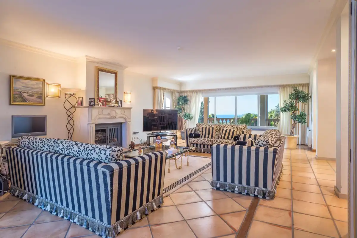 Chalet con terraza en venta en Urbanizacion los Altos de los Monteros 15, imagen 4