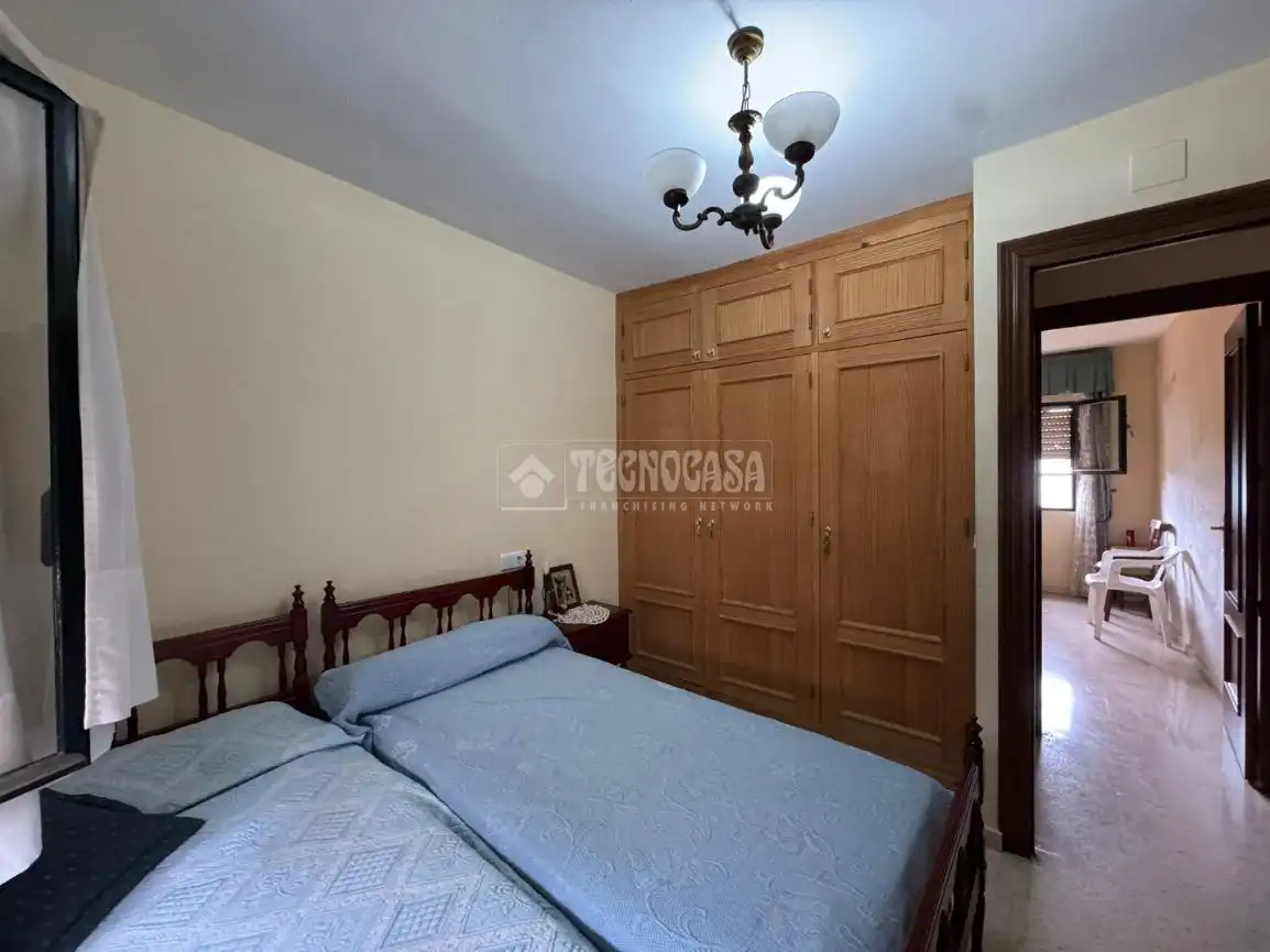 Bedroom of Flat for sale in Osuna  with Air Conditioner and Balcony