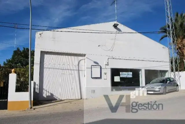 Nave industrial en venta en Villamartín, imagen 2