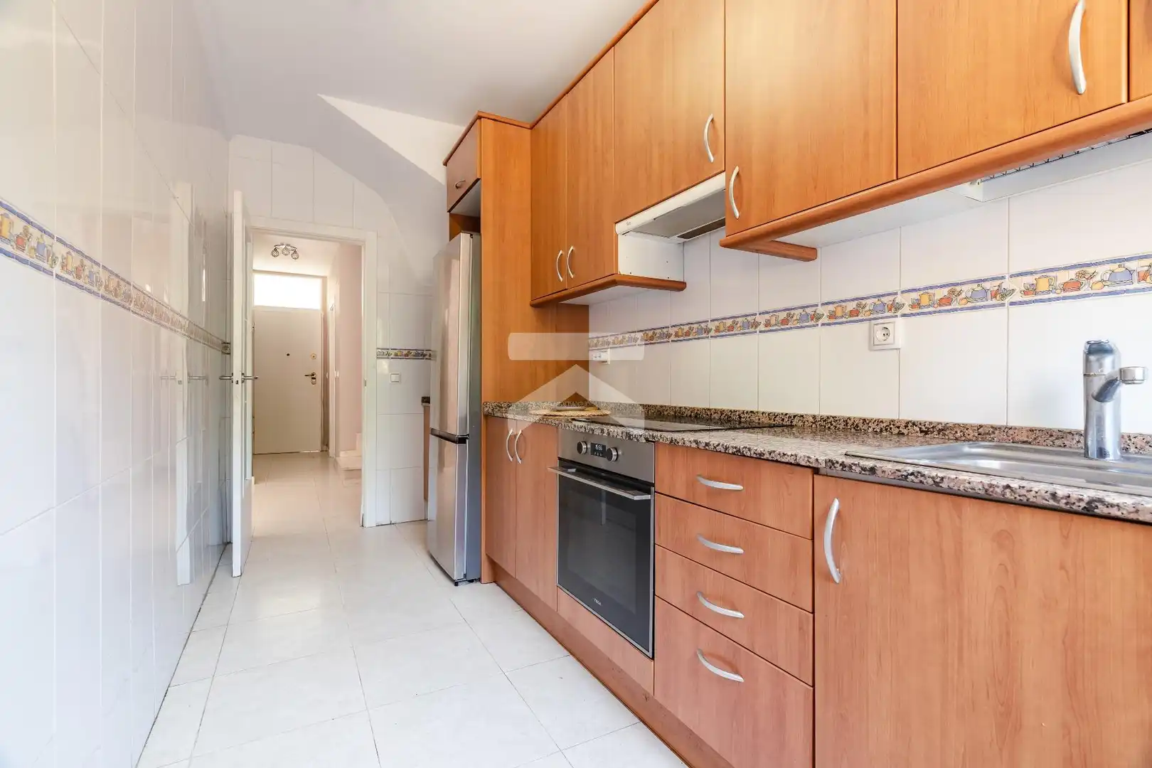 Casa aparellada amb terrassa en venda a Platja de Mont-roig, imagen 22