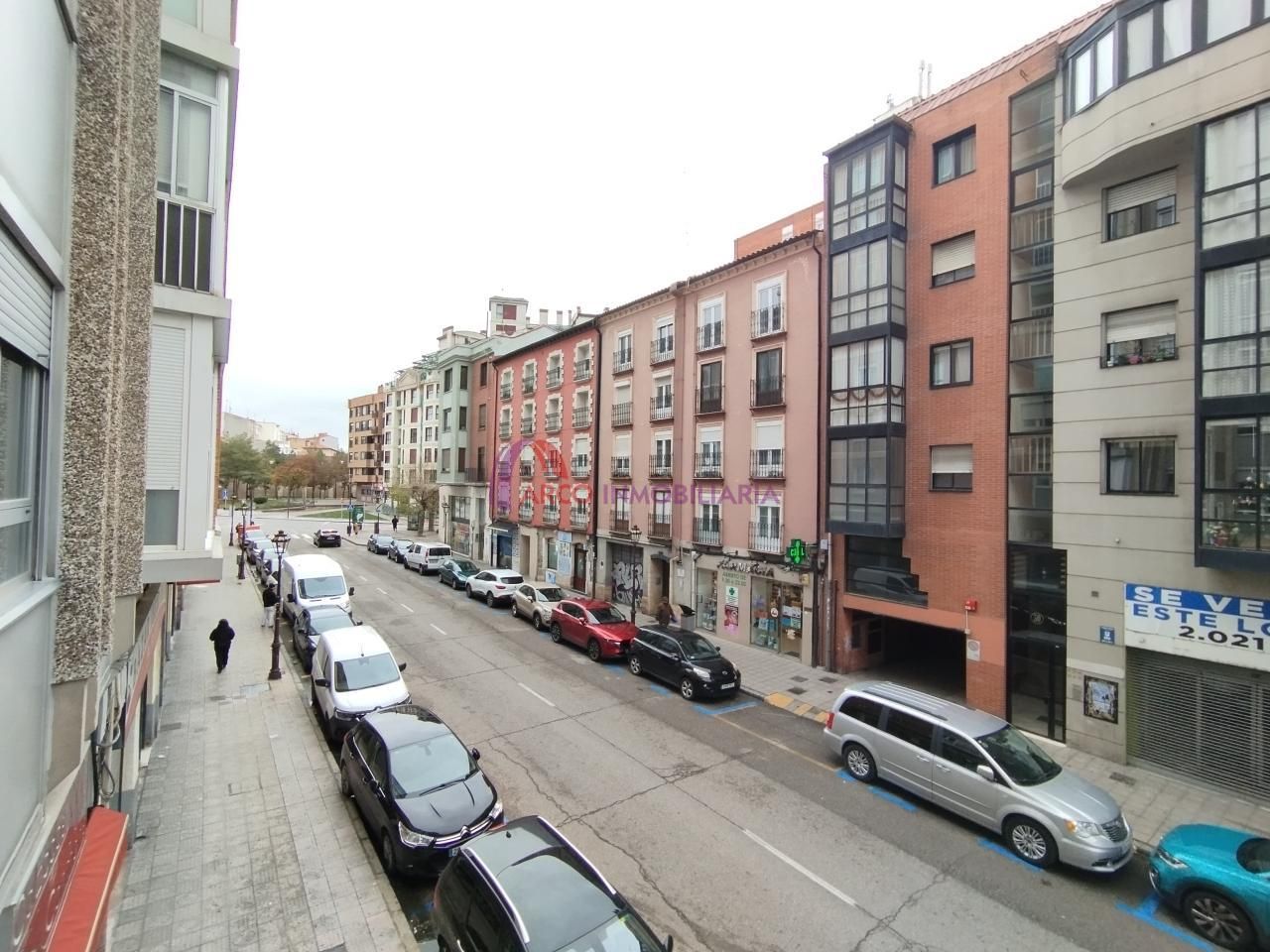 Exterior view of Flat for sale in Burgos Capital  with Heating, Parquet flooring and Terrace