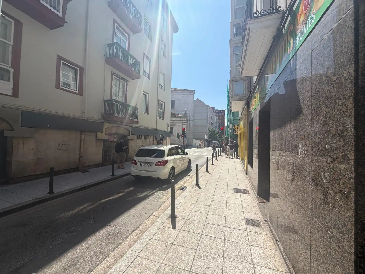 Vista exterior de Local de alquiler en Santander