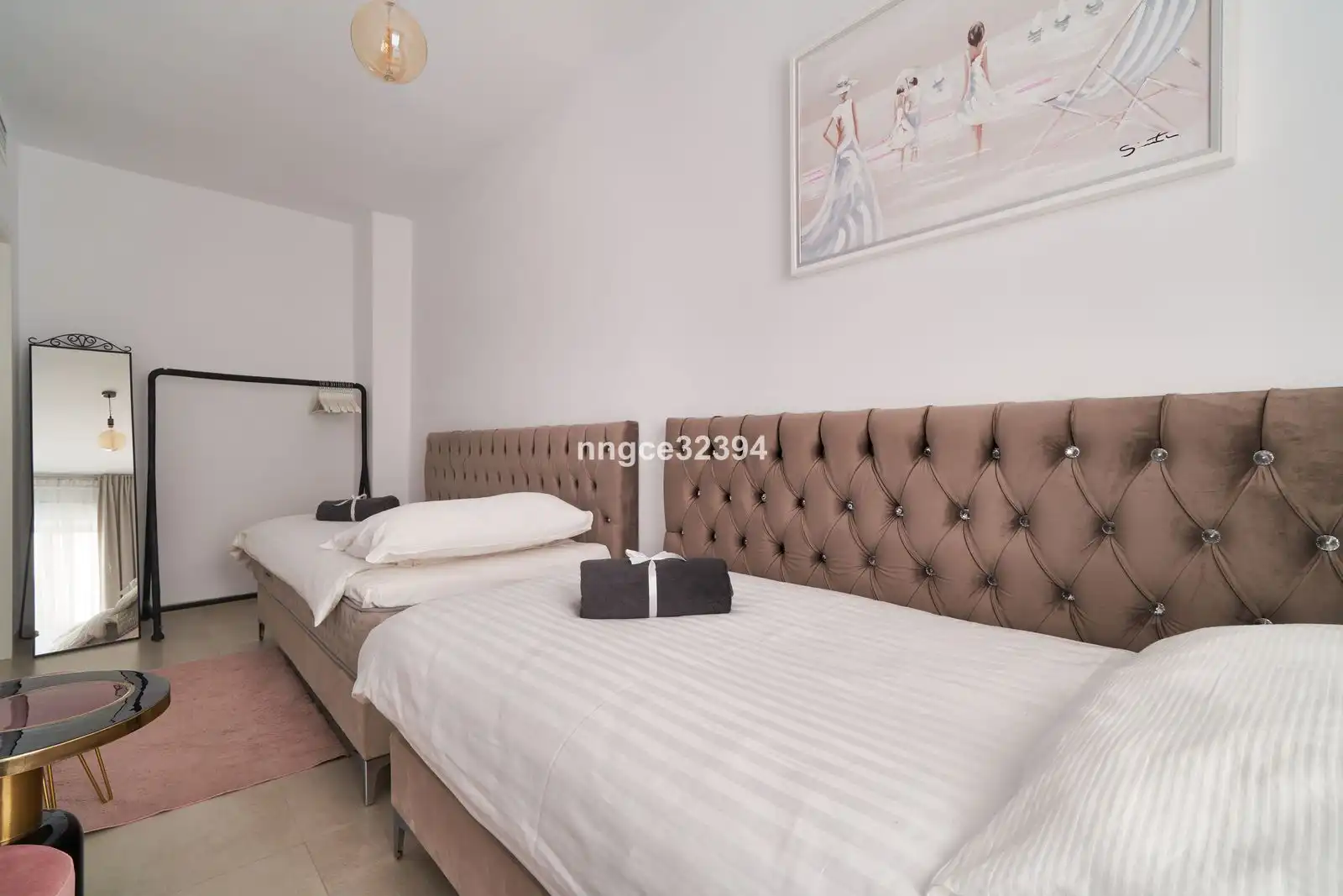 Dormitori de Apartament en venda en Marbella amb Aire condicionat, Terrassa i Moblat