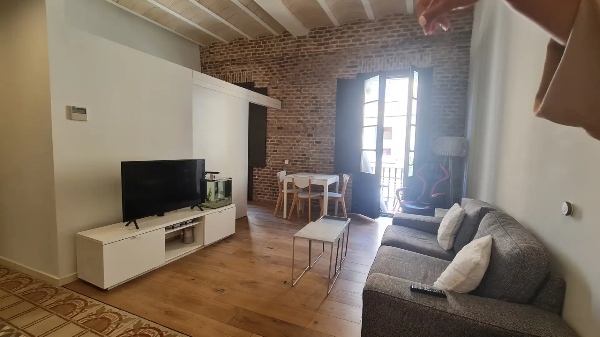 Sala d'estar de Pis en venda en Barcelona amb Aire condicionat, Calefacció i Parquet