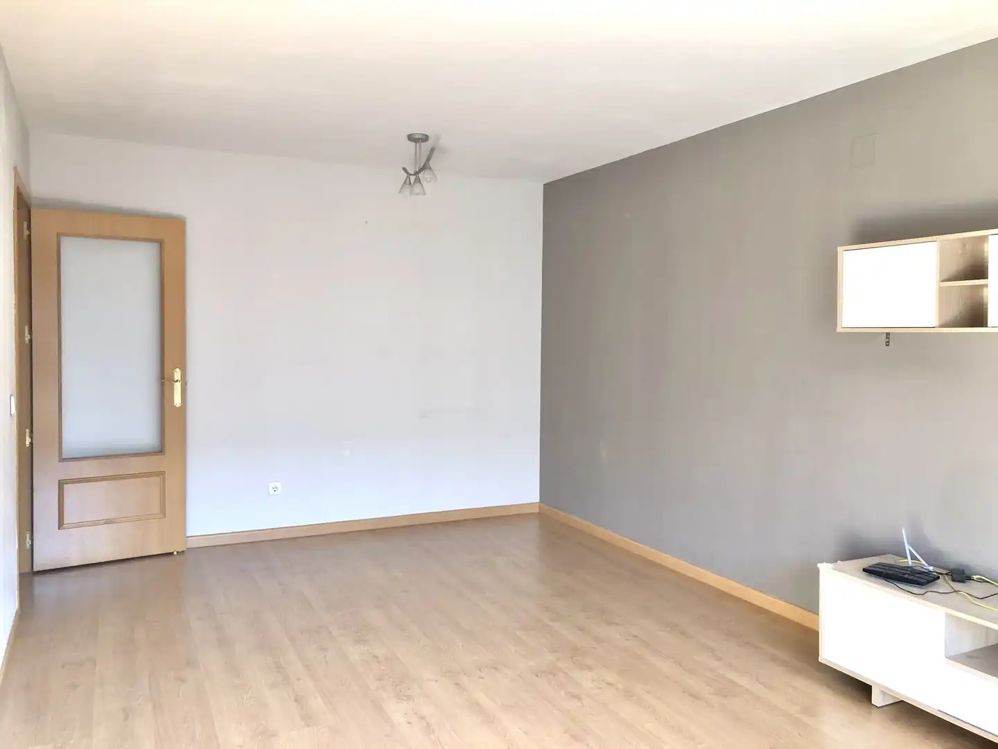 Sala d'estar de Pis de lloguer en Getafe amb Calefacció, Terrassa i Moblat
