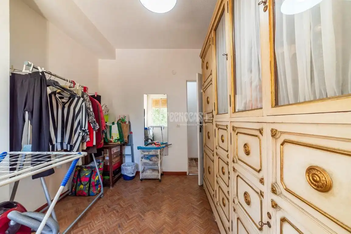 Habitación de Piso en venta en Sevilla con Calefacción y Terraza