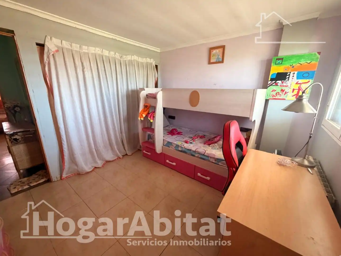Habitación de Casa o chalet en venta en Chiva con Aire acondicionado, Calefacción y Jardín privado