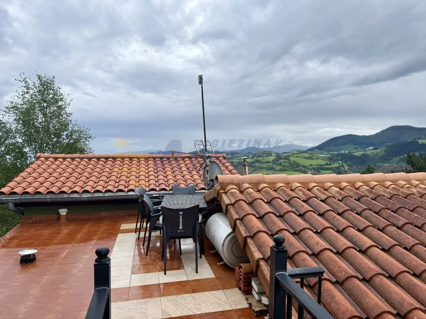 Terrassa de Casa o xalet en venda en Mutriku amb Calefacció, Jardí privat i Traster