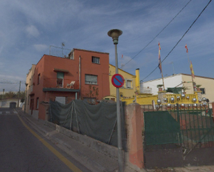 Exterior view of Single-family semi-detached for sale in Girona Capital