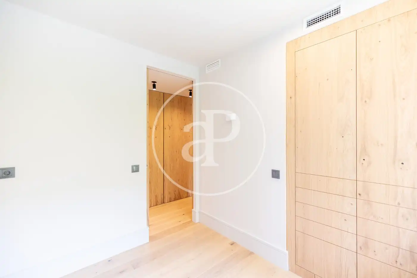 Piso en venta en Barcelona con Aire acondicionado, Calefacción y Amueblado