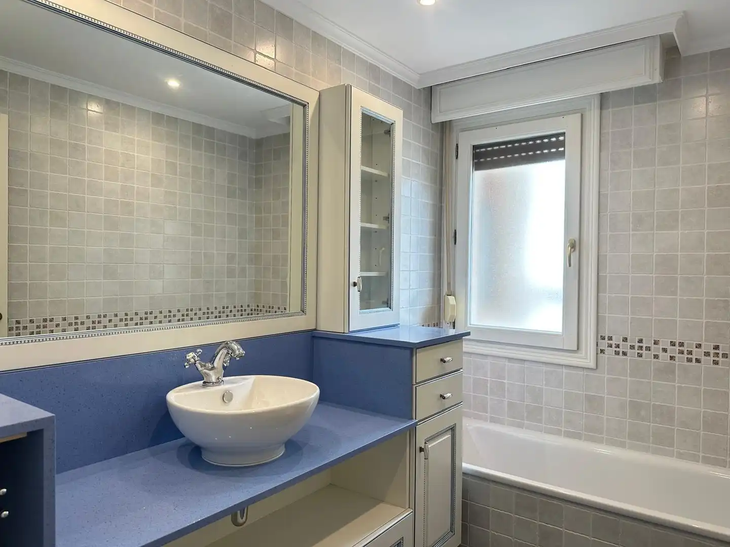 Baño de Dúplex en venta en Berango con Calefacción, Terraza y Trastero