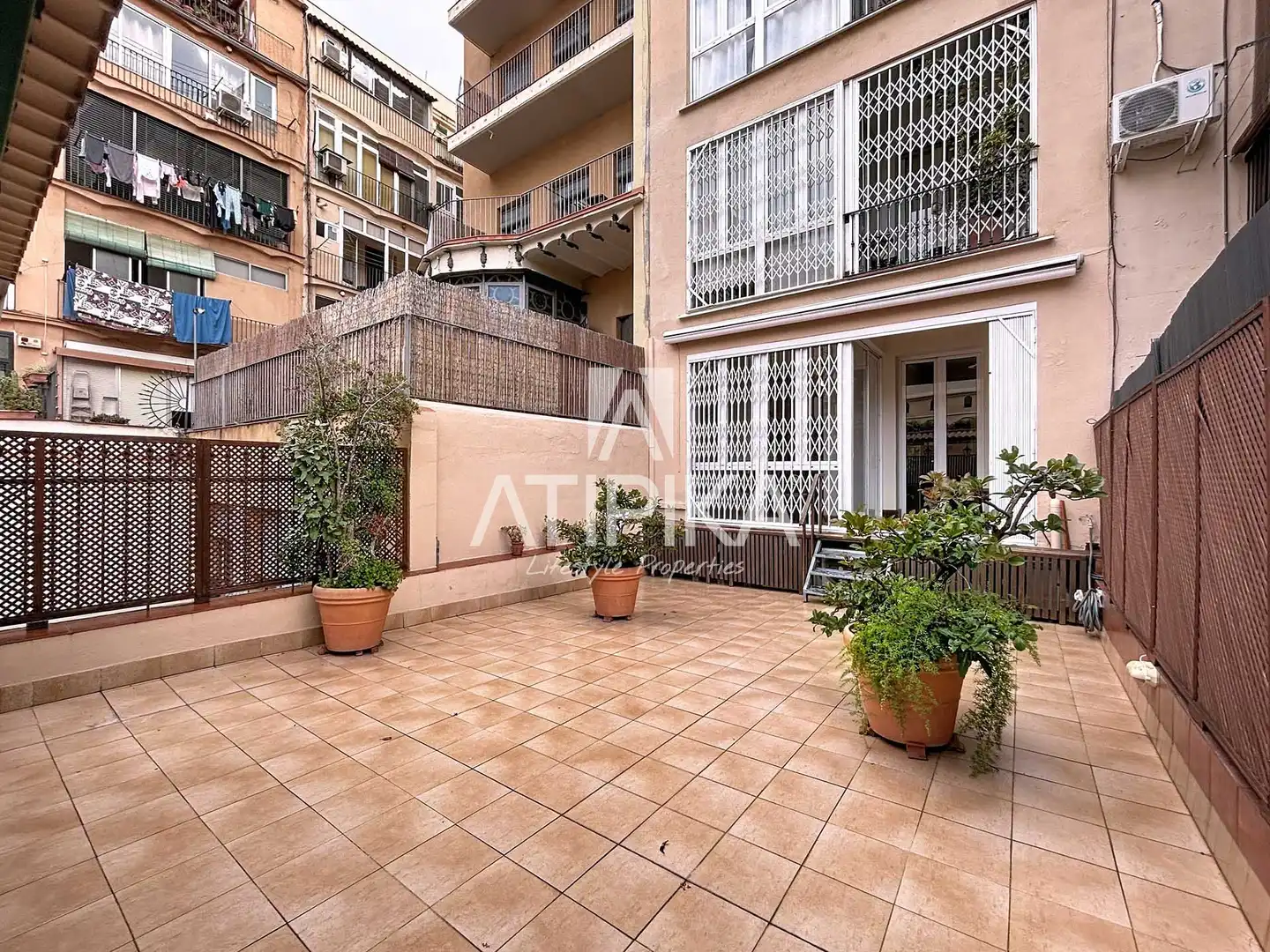 Terraza de Oficina de alquiler en Barcelona con Aire acondicionado y Terraza