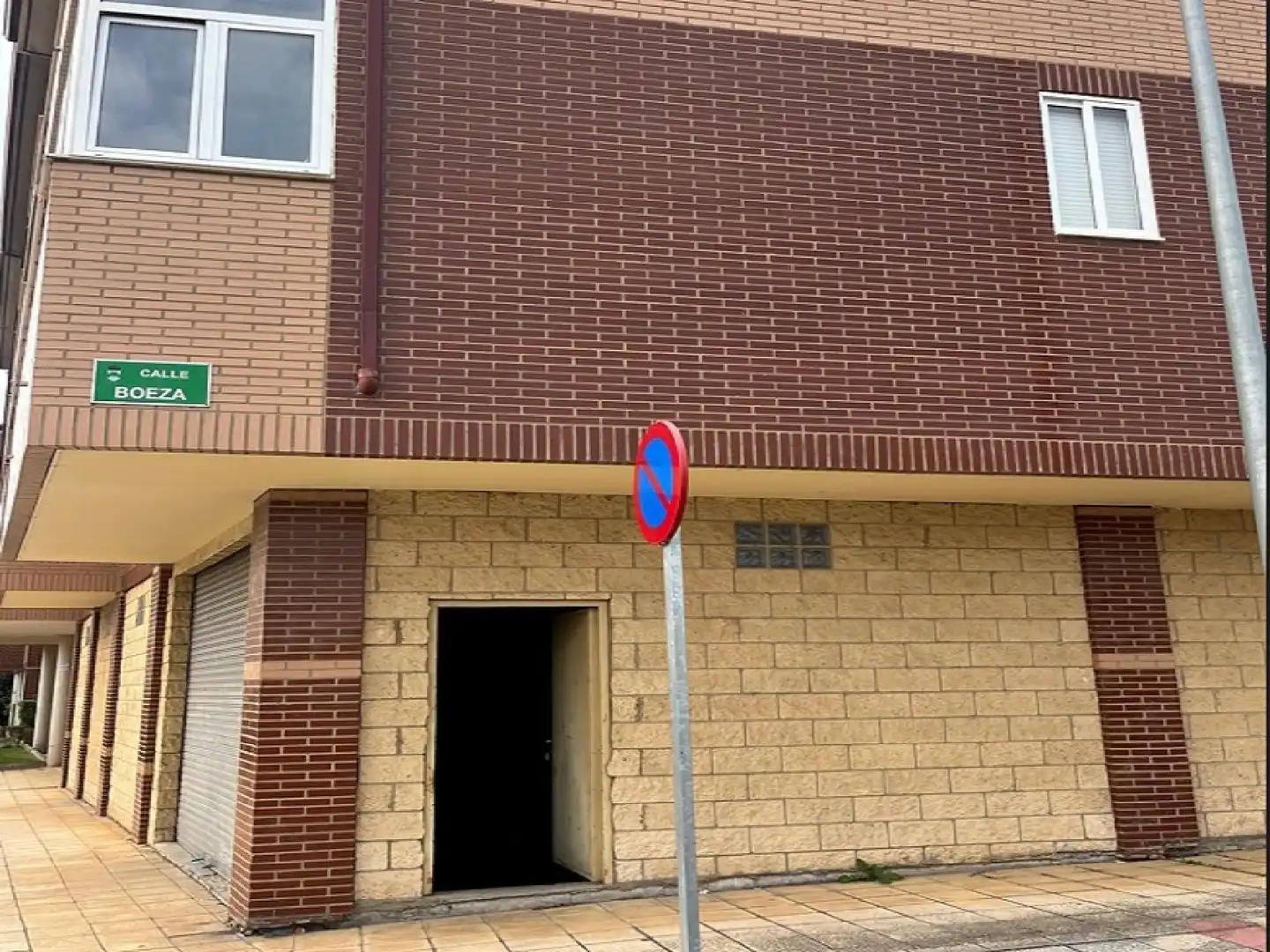 Local comercial en venda a Villaquilambre, imagen 3