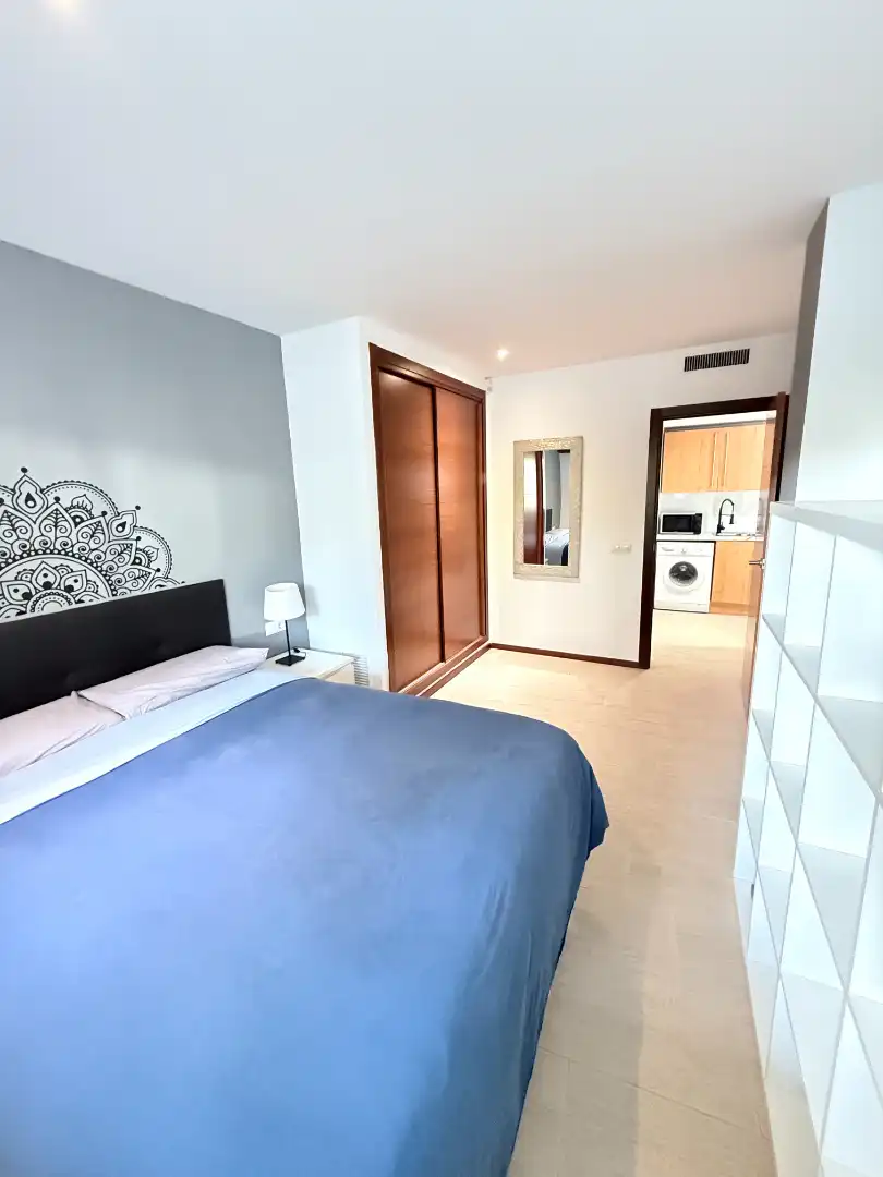 Habitación de Apartamento en venta en Santa Eulària des Riu con Aire acondicionado, Calefacción y Jardín privado