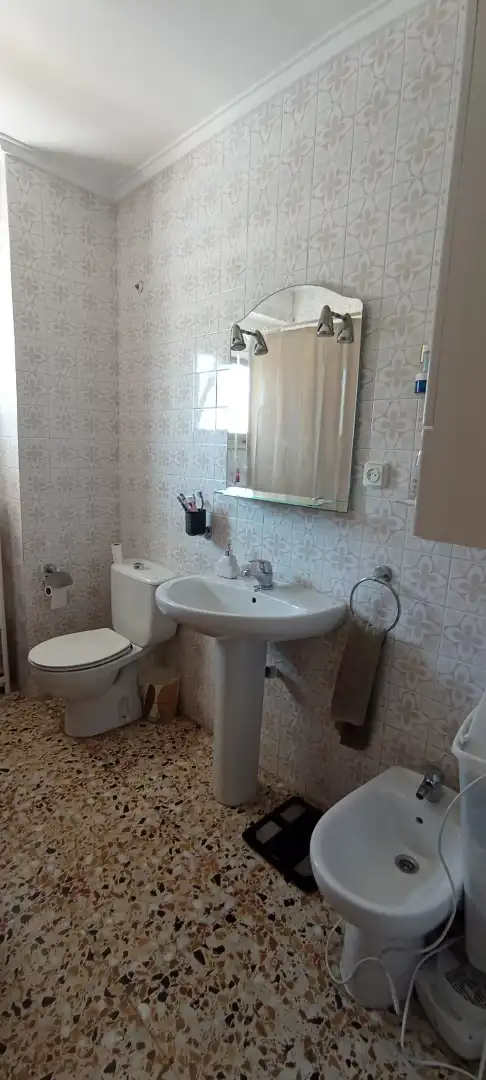 Bany de Apartament en venda en Santa Pola amb Balcó