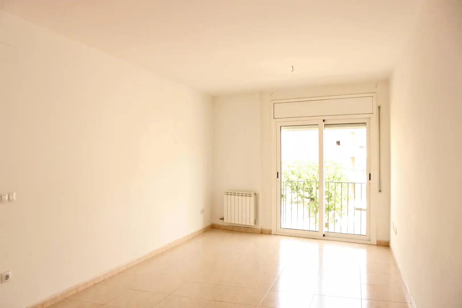 Wohnung zum Verkauf in Cassà de la Selva mit Heizung, Ofen und Balkon