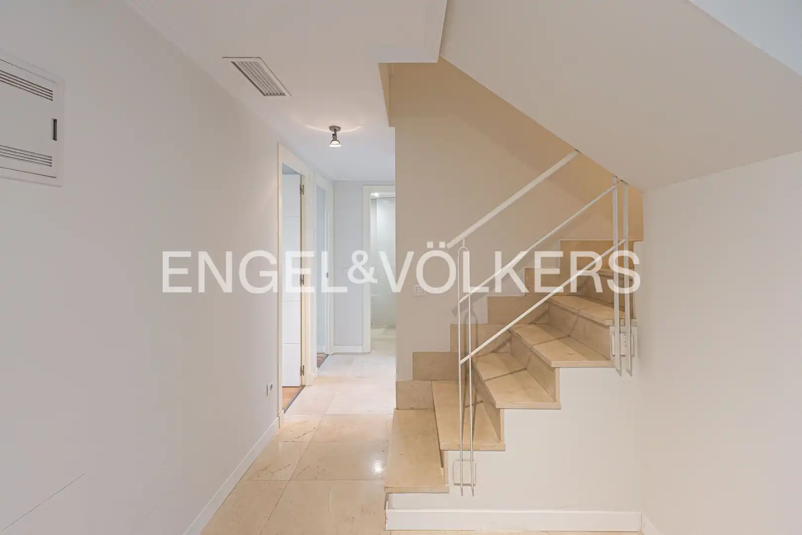 Attic for sale in Boadilla del Monte  with Air Conditioner, Heating and Terrace