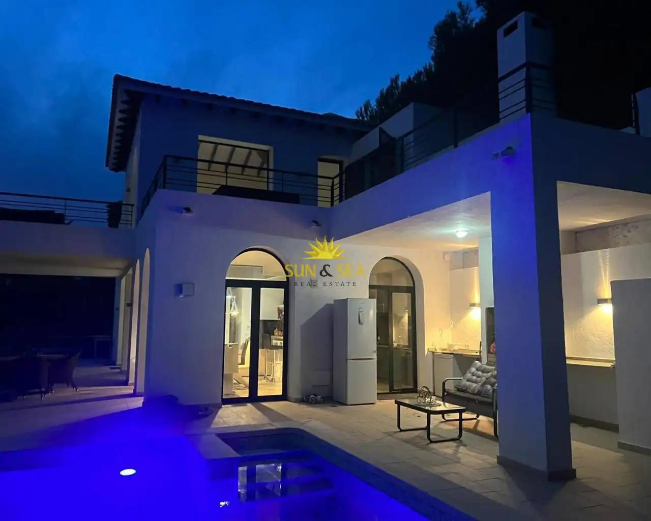 Exterior view of Houses for rent in Altea  with Air Conditioner, Private garden and Terrace