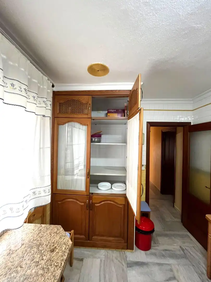Cocina de Casa adosada en venta en Moguer con Aire acondicionado, Terraza y Trastero
