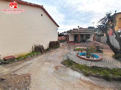 Jardí de Casa o xalet en venda en Sant Andreu de la Barca amb Calefacció i Traster